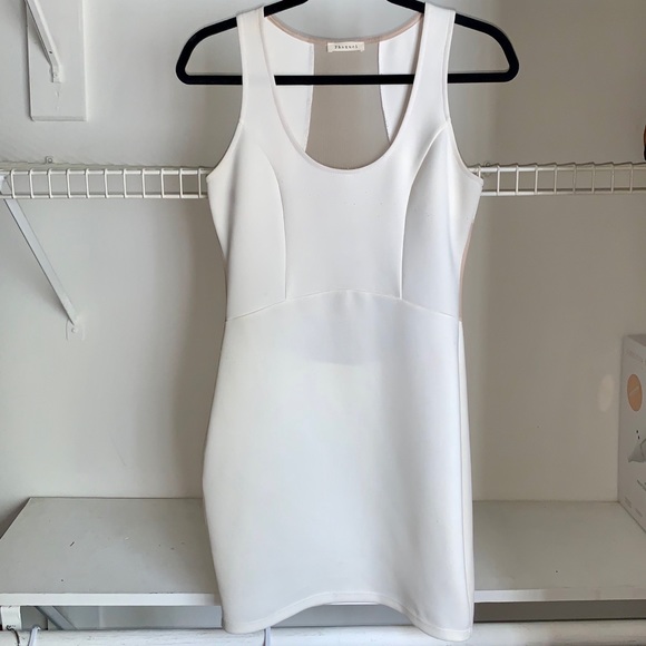 Phanuel White Dress - Picture 1 of 4